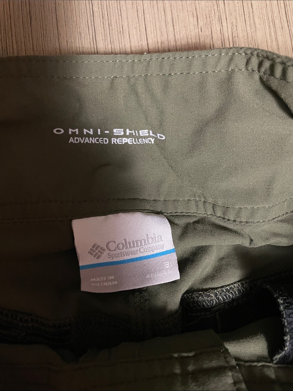Columbia Men's Olive Green Omni-Shield Cargo Pants